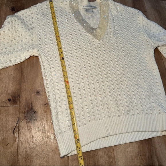 Eleanor P Brenner Vintage Gold Trim White Sweater Size Small - Picture 10 of 10